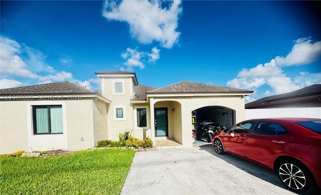 18155 SW 138th Pl, Miami, FL 33177
