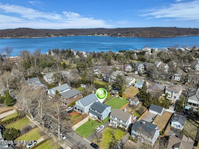 19 Lennox Avenue, Rumson, NJ 07760