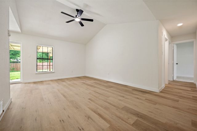 2014 Laurel Oaks Drive, Irving, TX 75060