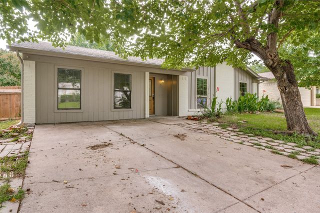 2014 Laurel Oaks Drive, Irving, TX 75060