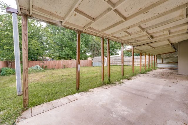 2014 Laurel Oaks Drive, Irving, TX 75060