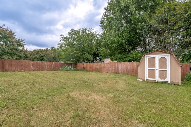 2014 Laurel Oaks Drive, Irving, TX 75060