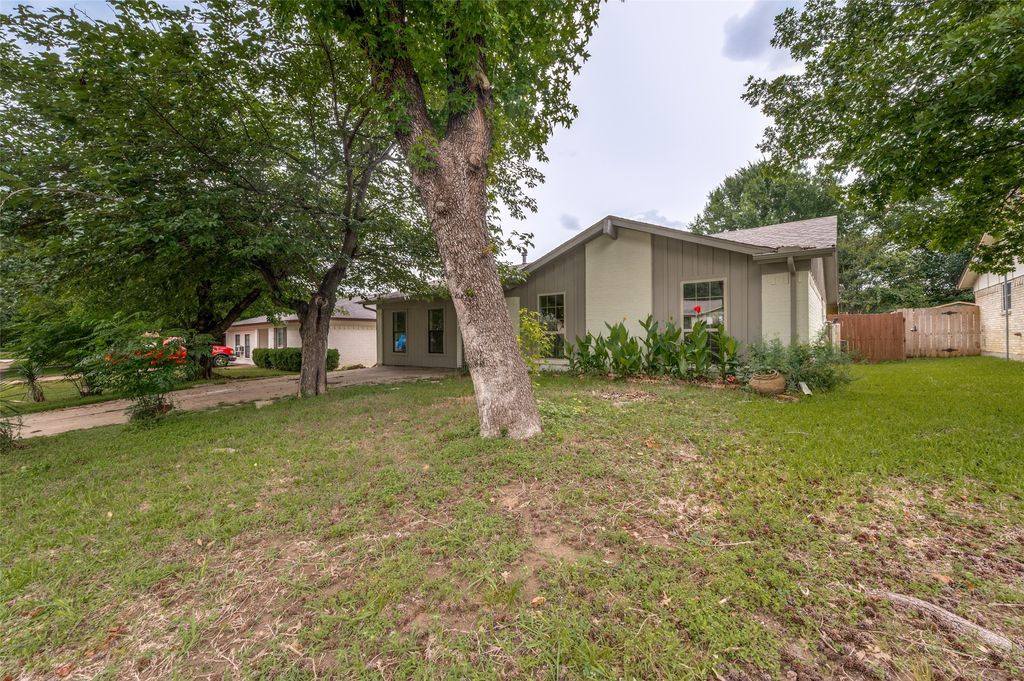 2014 Laurel Oaks Drive, Irving, TX 75060
