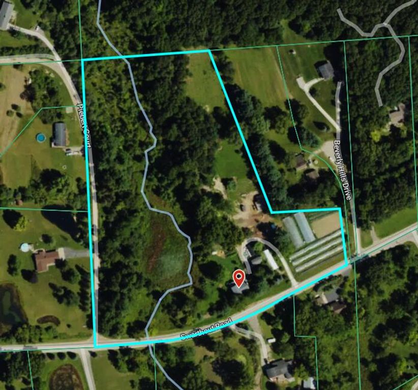 2201 Swarthout Road, Hamburg Twp, MI 48169