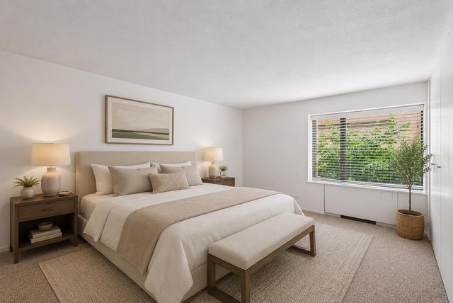 19 S 1st Street B202, Minneapolis, MN 55401