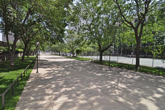 19 S 1st Street B202, Minneapolis, MN 55401