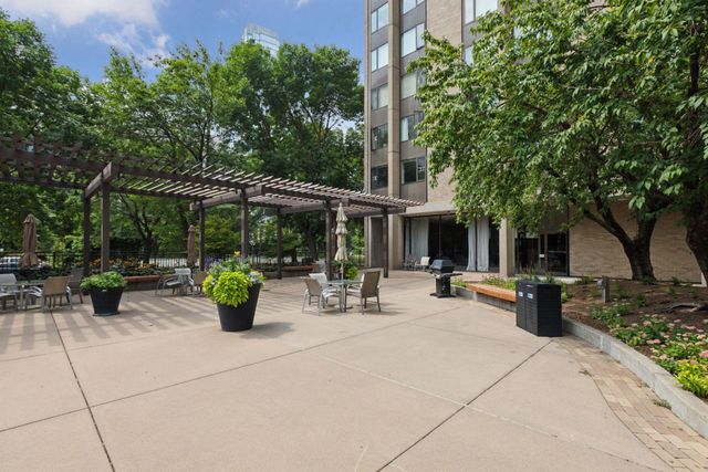 19 S 1st Street B202, Minneapolis, MN 55401