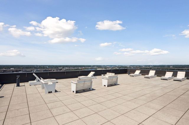 19 S 1st Street B202, Minneapolis, MN 55401