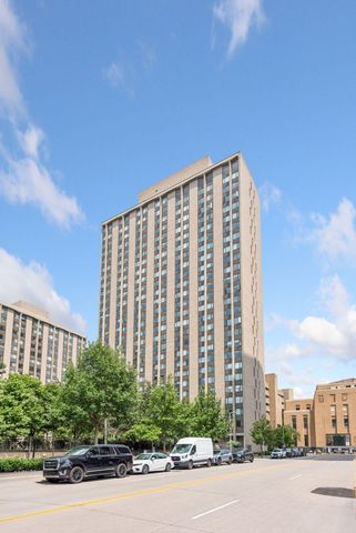 19 S 1st Street B202, Minneapolis, MN 55401