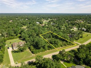 9570 Edinburg Trail, Iola, TX 77861