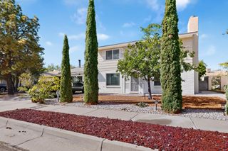 5901 Hayes Drive NW, Albuquerque, NM 87120