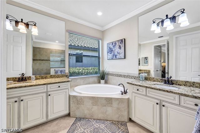 28691 Derry CT, Bonita Springs, FL 34135