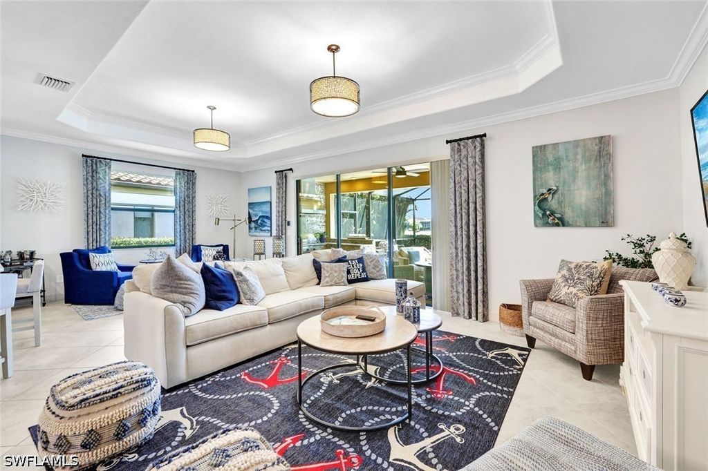 28691 Derry CT, Bonita Springs, FL 34135