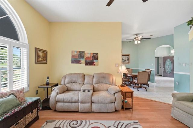 5767 SANDPIPERS DRIVE, Lakeland, FL 33809