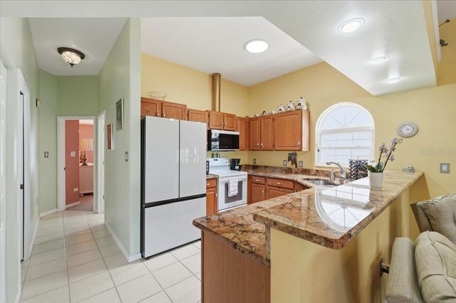 5767 SANDPIPERS DRIVE, Lakeland, FL 33809