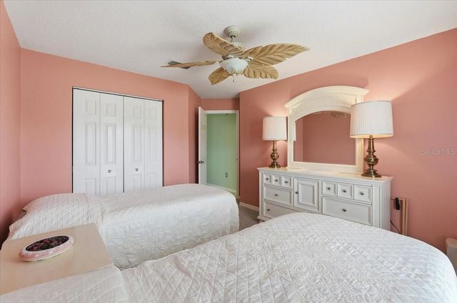 5767 SANDPIPERS DRIVE, Lakeland, FL 33809