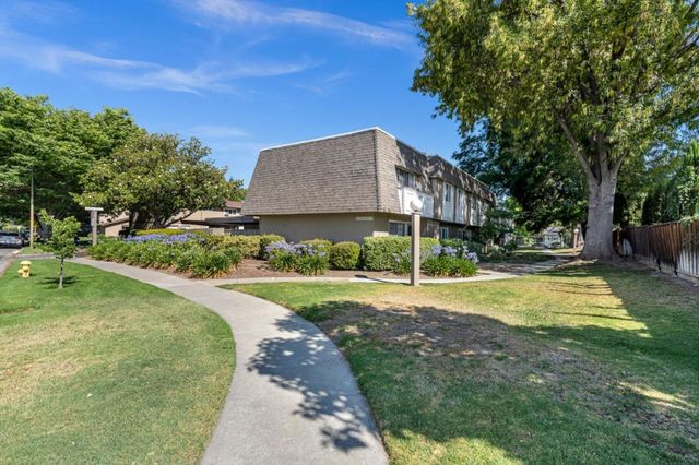 5392 Deodara Grove Court, San Jose, CA 95123
