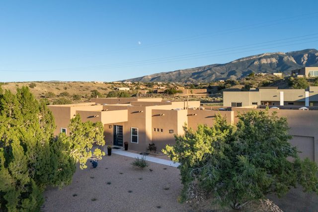 14 Basketweaver Court, Placitas, NM 87043