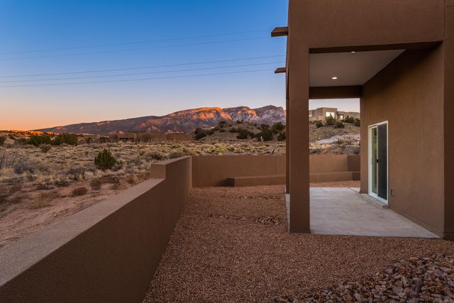 14 Basketweaver Court, Placitas, NM 87043