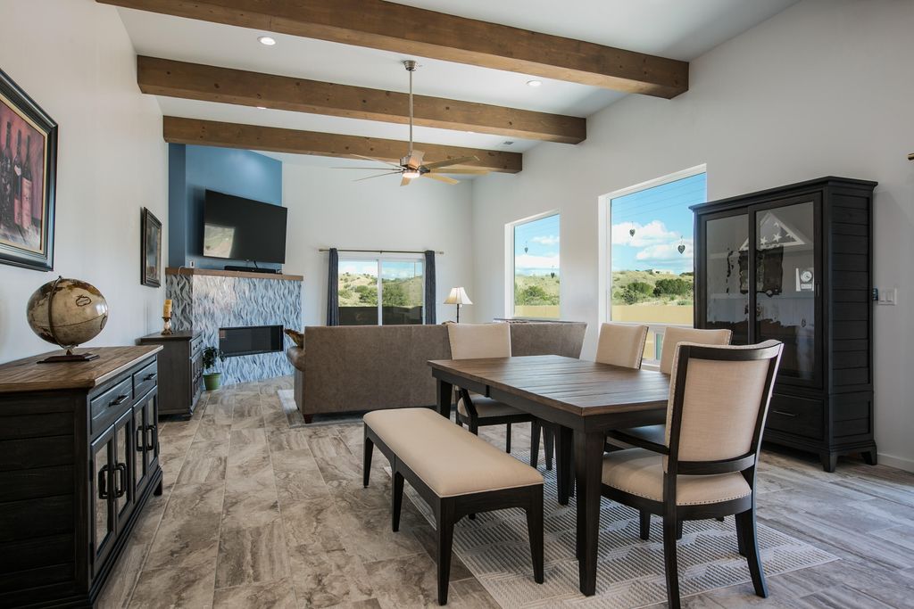 Image 16 of property listing at 14 Basketweaver Court, Placitas, NM 87043