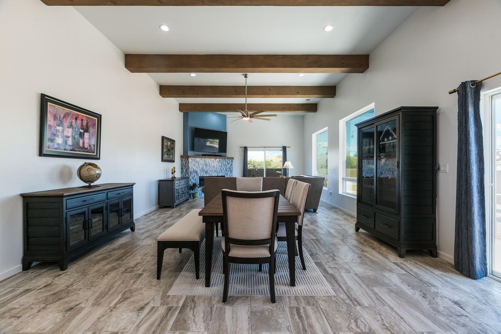 Image 17 of property listing at 14 Basketweaver Court, Placitas, NM 87043