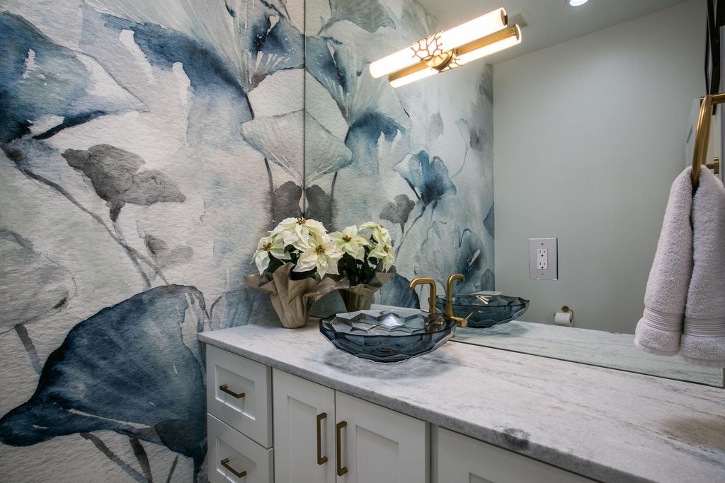 Image 33 of property listing at 14 Basketweaver Court, Placitas, NM 87043