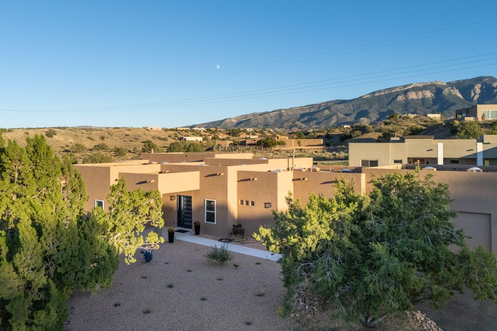 Image 53 of property listing at 14 Basketweaver Court, Placitas, NM 87043