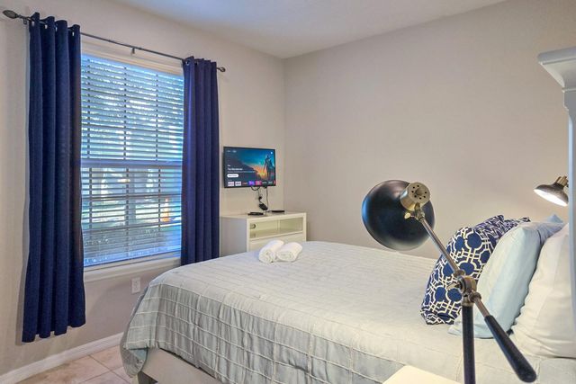 2006 MAJORCA DRIVE, Kissimmee, FL 34747