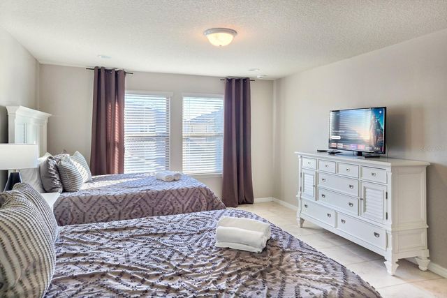 2006 MAJORCA DRIVE, Kissimmee, FL 34747