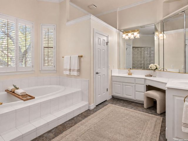 21218 Harvest Hills, San Antonio, TX 78258