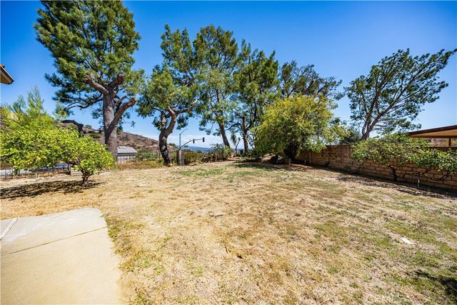 1000 N Madero Street, Montebello, CA 90640