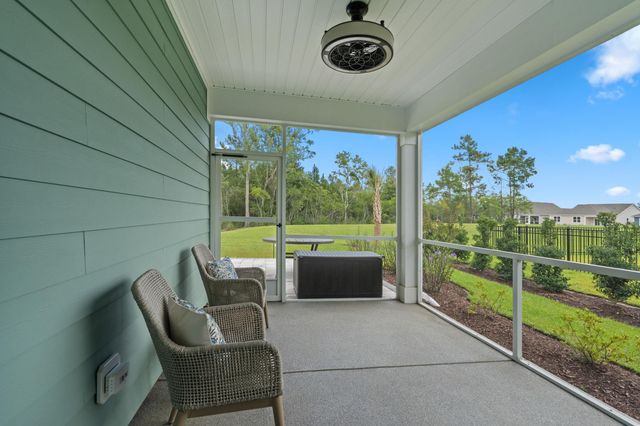 1229 Woodhouse Dr, Ash, NC 28420