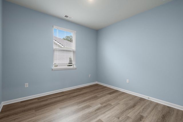 1229 Woodhouse Dr, Ash, NC 28420