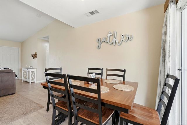 1003 Edison Drive, Hanford, CA 93230