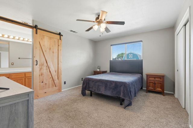 1003 Edison Drive, Hanford, CA 93230