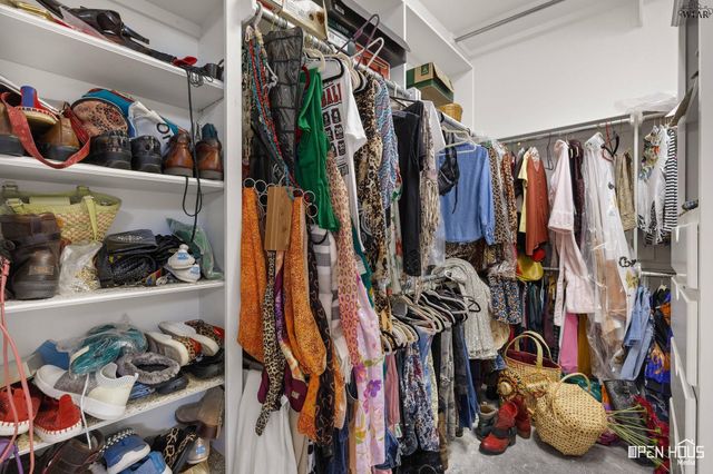 9 CANDLEWOOD COURT, Wichita Falls, TX 76308