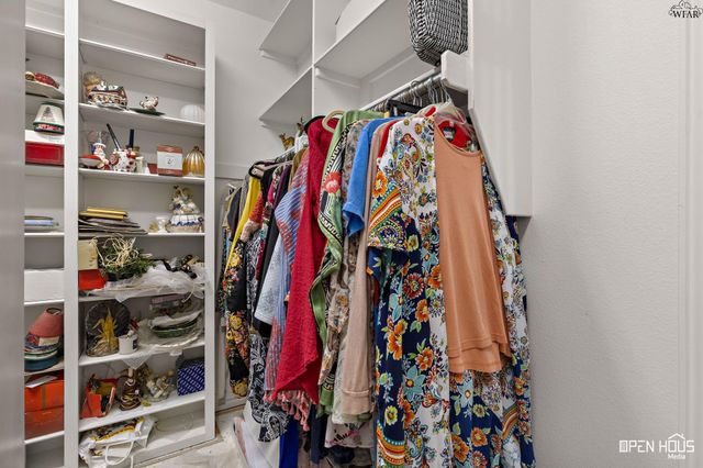 9 CANDLEWOOD COURT, Wichita Falls, TX 76308