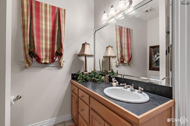 9 CANDLEWOOD COURT, Wichita Falls, TX 76308