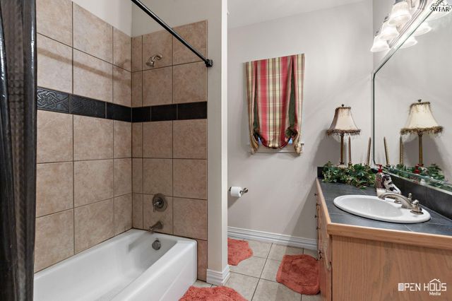 9 CANDLEWOOD COURT, Wichita Falls, TX 76308