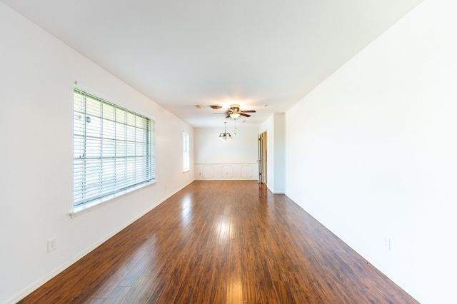 1521 Glenwick Drive, Plano, TX 75075