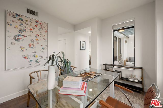 5625 Crescent Parkway 340, Los Angeles, CA 90094