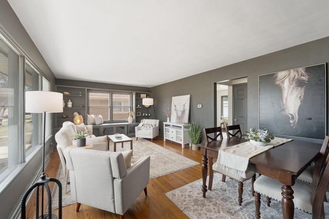 821 Saxony DRIVE, Racine, WI 53402