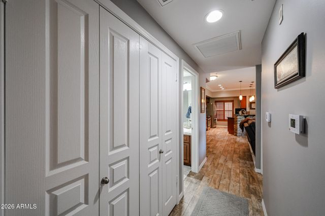 20660 N 40TH Street 2032, Phoenix, AZ 85050