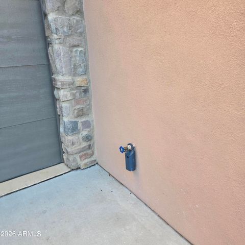 20660 N 40TH Street 2032, Phoenix, AZ 85050