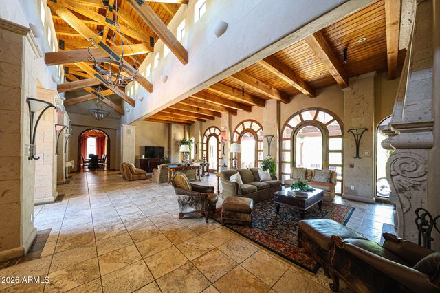 20660 N 40TH Street 2032, Phoenix, AZ 85050