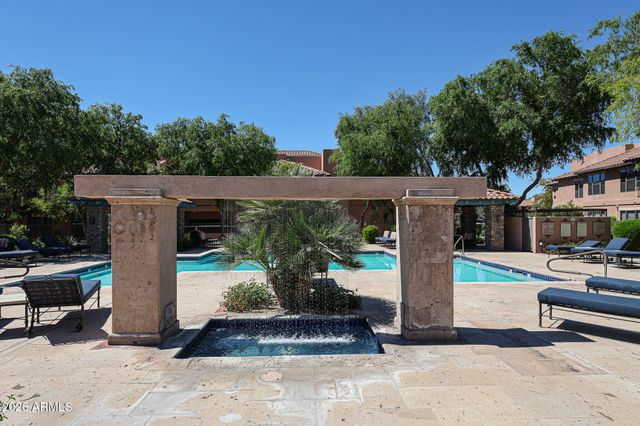 20660 N 40TH Street 2032, Phoenix, AZ 85050