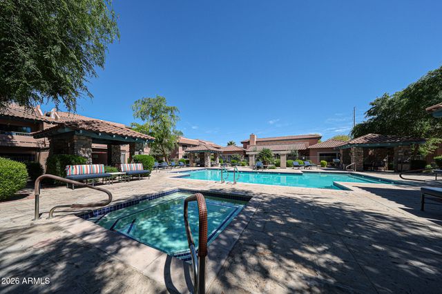 20660 N 40TH Street 2032, Phoenix, AZ 85050