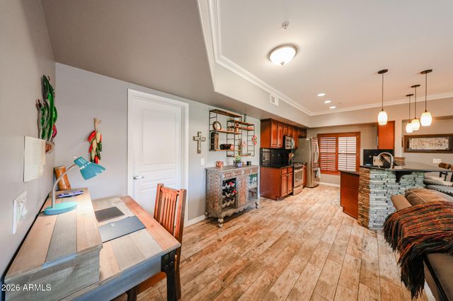 20660 N 40TH Street 2032, Phoenix, AZ 85050