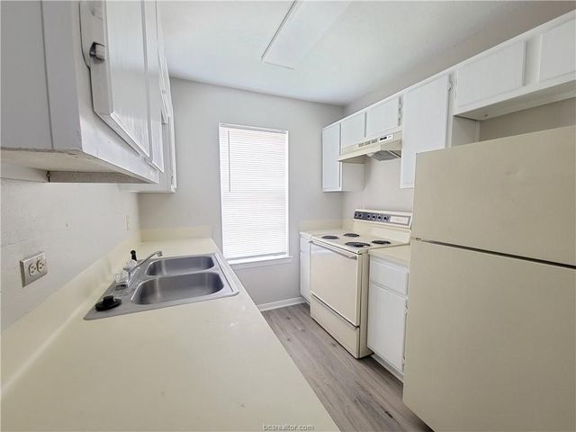 2907 Prairie Flower A, Bryan, TX 77802