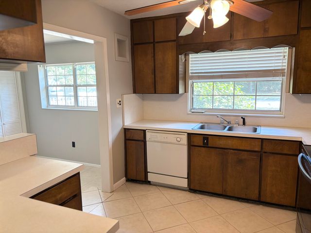 32 NE Bay Drive, Fort Walton Beach, FL 32548